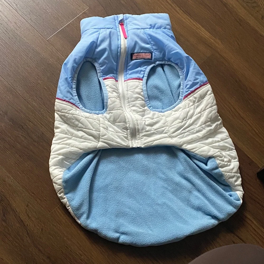 Vineyard Vines Blue and White Quilted Dog Jacket - Picture 1 of 9